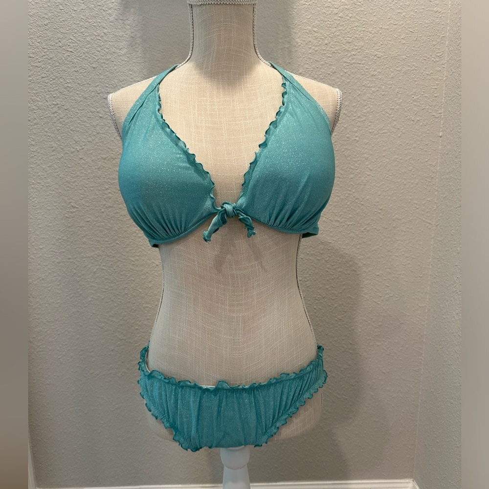 VS Bikini - Picture 2 of 11